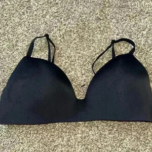 Victoria Secret Black T-Shirt Lightly Lined Wireless Bra